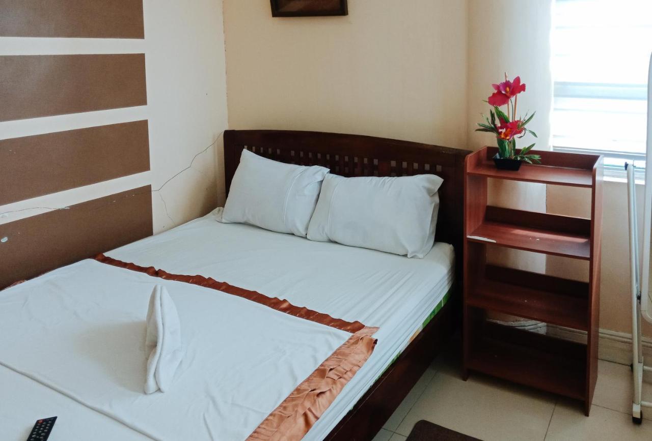 Villa Asuncion Country Inn And Resort Iloilo By Reddoorz Tigbauan 외부 사진